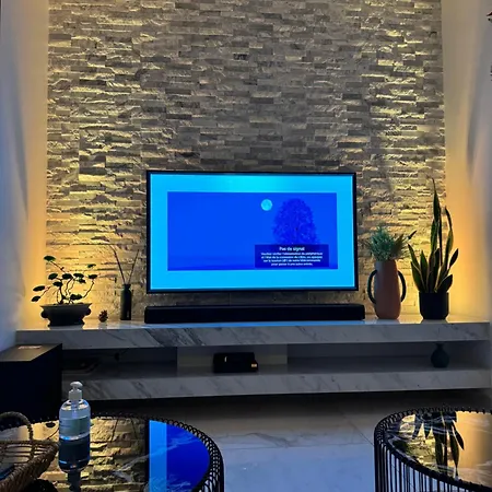 L'emperador Apartment